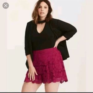 Torrid 00 Floral Lace Shorts